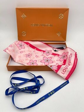 LOUIS VUITTON CHERRY BLOSSOM SILK SCARF